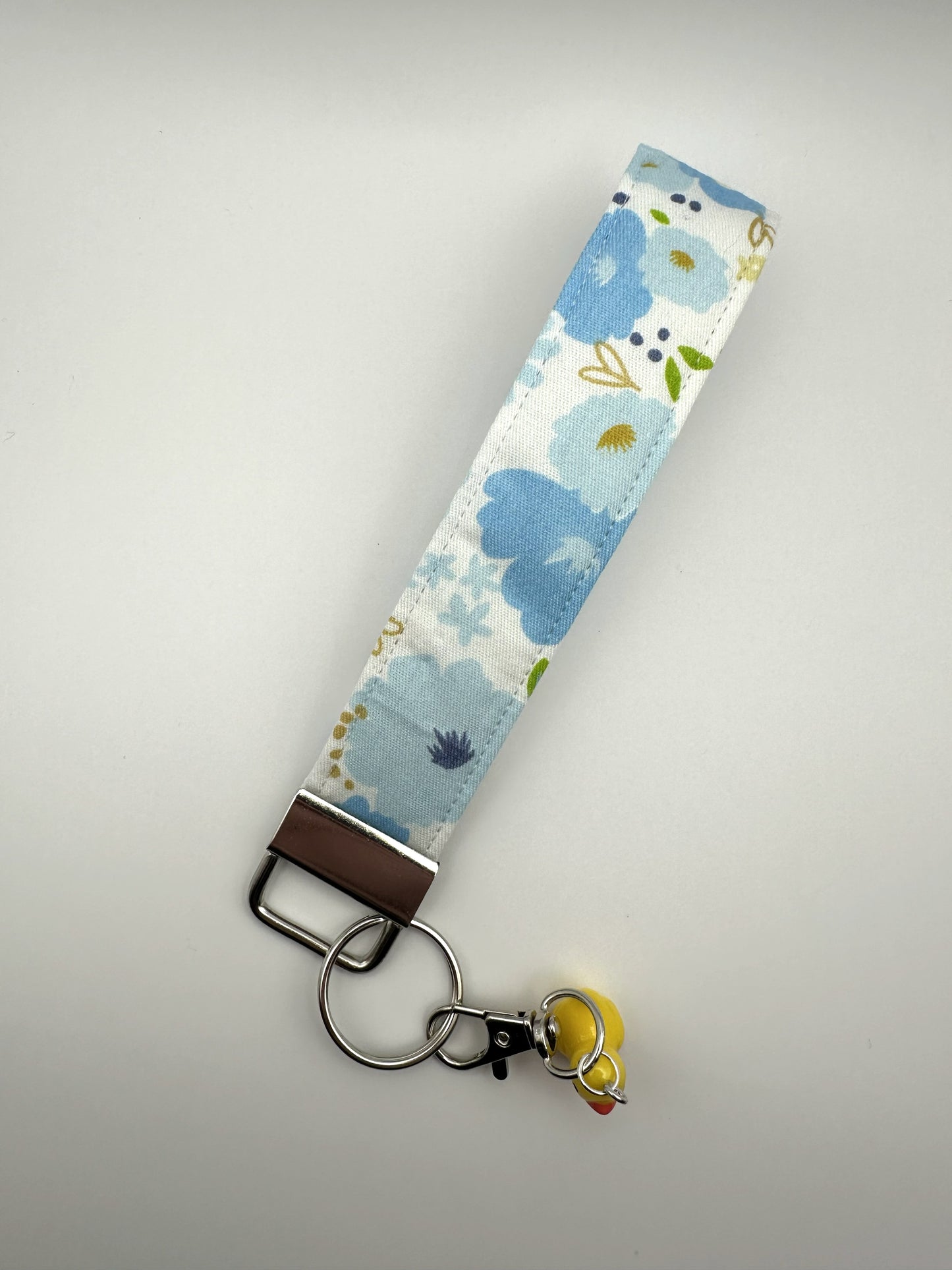Floral Picnic in Blue - Keychain Wristlet
